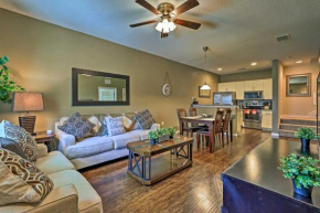 Dreamy Kissimmee Condo about 4 Mi to Disney Magic